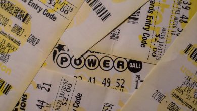 what-are-the-odds?-is-playing-the-mega-millions-or-powerball-lottery-ever-worth-it?